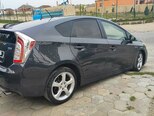 Toyota Prius-3