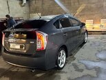 Toyota Prius-8