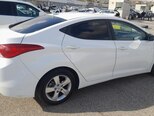 Hyundai Elantra-4