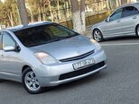 Toyota Prius-18
