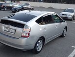 Toyota Prius-10