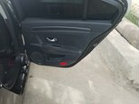 Renault Laguna-13