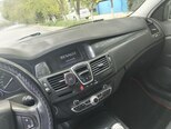 Renault Laguna-10