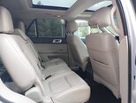 Ford Explorer-10