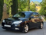 Hyundai Elantra-4