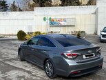 Hyundai Sonata-5