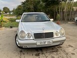 Mercedes E 240-16