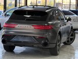 Genesis GV70-7