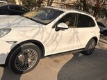 Porsche Cayenne-4
