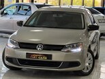 Volkswagen Jetta-1