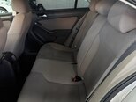 Volkswagen Jetta-15