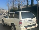 Nissan Pathfinder-11