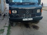 Mercedes 208 D-1