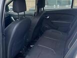 Renault Sandero-12