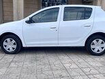 Renault Sandero-13