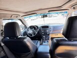 Mitsubishi Pajero-5