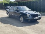 Mercedes E 270-2
