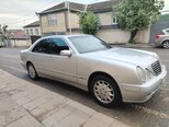 Mercedes E 240-3
