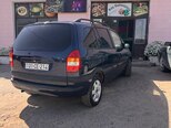 Opel Zafira-10