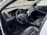 Hyundai Sonata-10