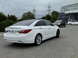 Hyundai Sonata-4