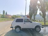 LADA (VAZ) Niva-2