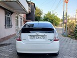 Toyota Prius-5