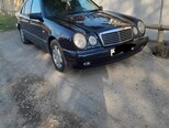 Mercedes E 230-3