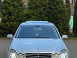 Mercedes E 220-1