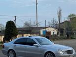 Mercedes E 220-3