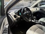 Chevrolet Cruze-10
