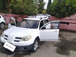 Mitsubishi Outlander-5