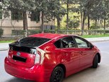 Toyota Prius-5