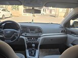 Hyundai Elantra-14