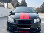 Renault Sandero-1