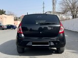 Renault Sandero-3