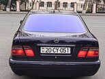 Mercedes E 230-13