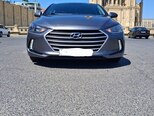 Hyundai Elantra-9