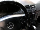 Mercedes E 220-10