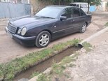 Mercedes E 220-2