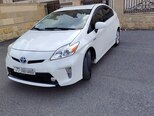 Toyota Prius-7
