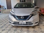 Nissan Note-1