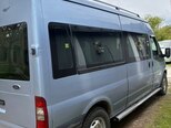 Ford Transit-13