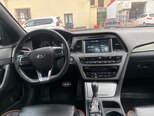 Hyundai Sonata-4
