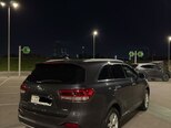 Kia Sorento-4