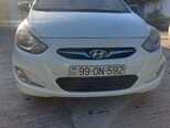 Hyundai Accent-7