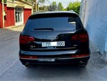 Audi Q7-7