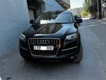 Audi Q7-1