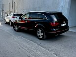 Audi Q7-11
