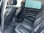 Audi Q7-4